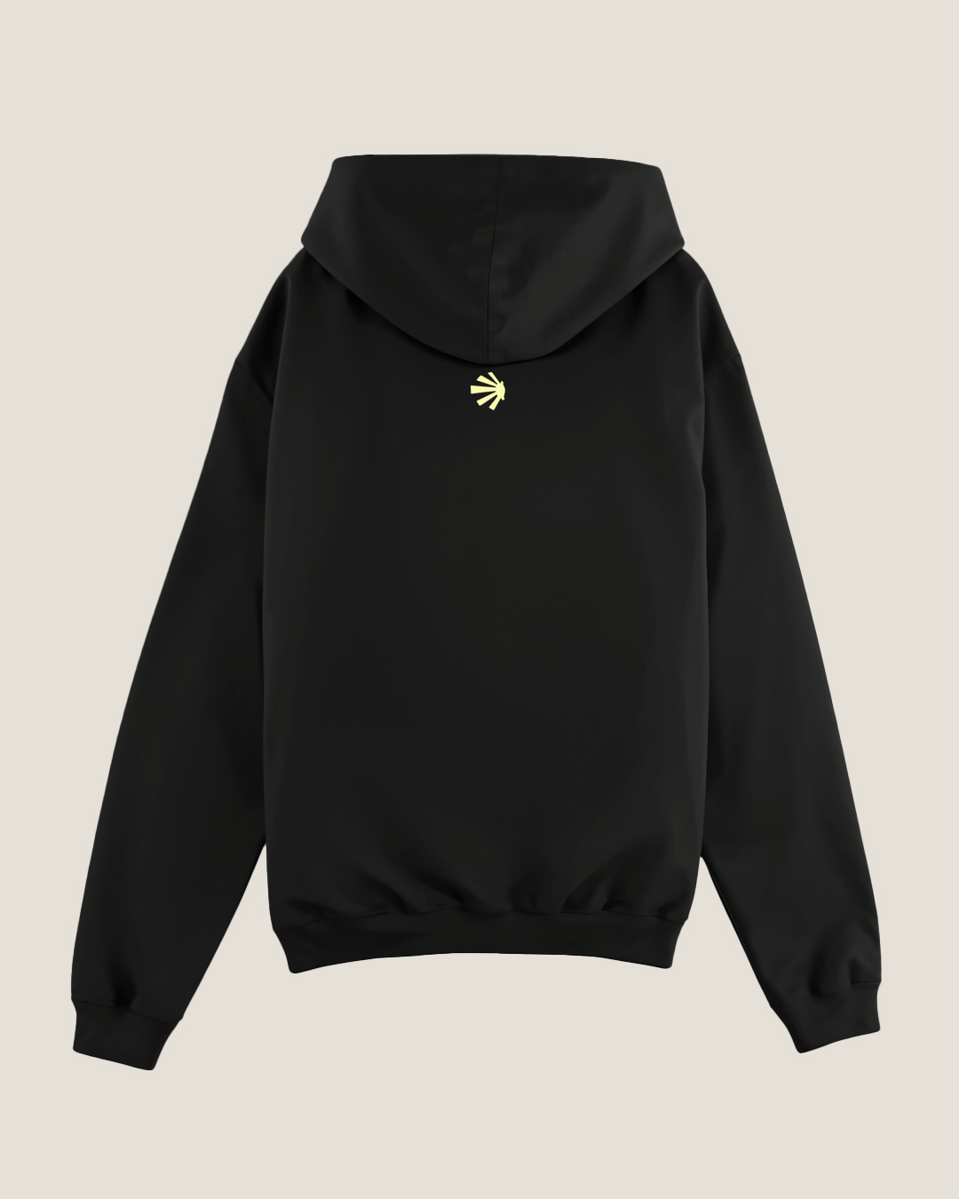 Sudadera de corte oversize con diseño exclusivo inspirado en el Camino de Santiago y la comunidad gallega, fusionando tradición y moda actual y para el día a día